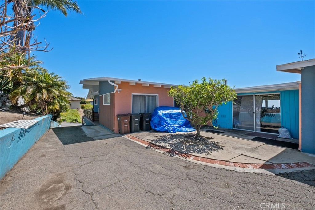 119 E Avenida San Juan