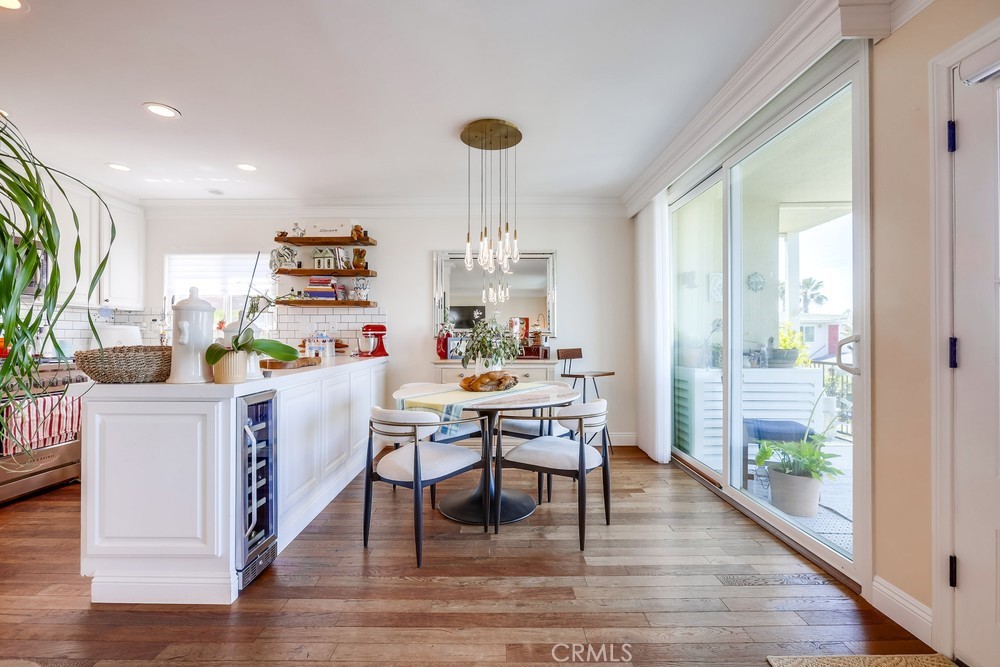 201 S La Esperanza R10