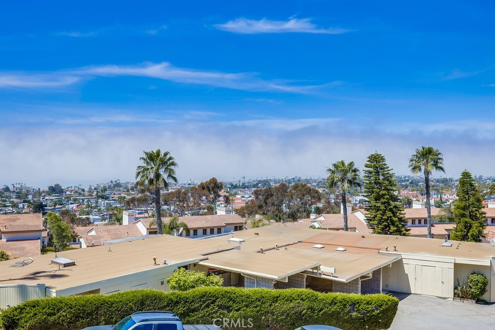 201 S La Esperanza R10