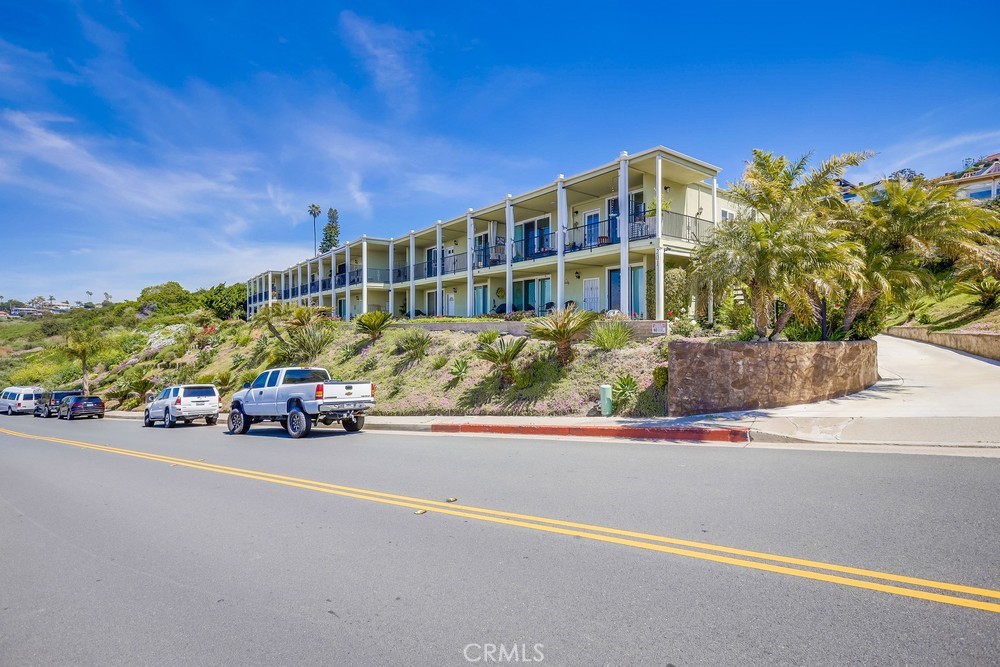 201 S La Esperanza R10