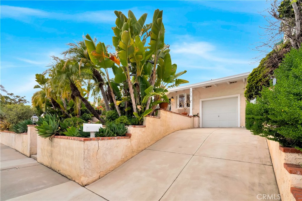 1010 Avenida De La Estrella