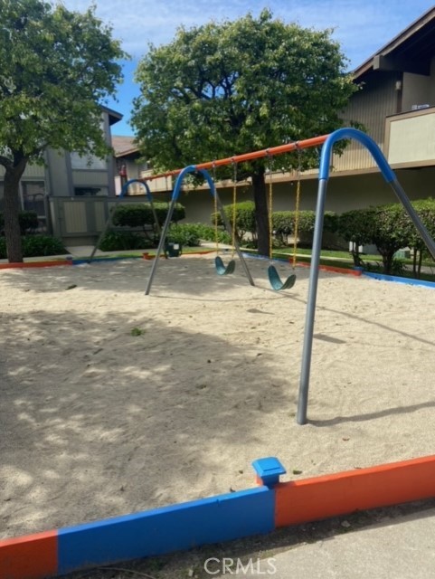 23304 Sesame Street C