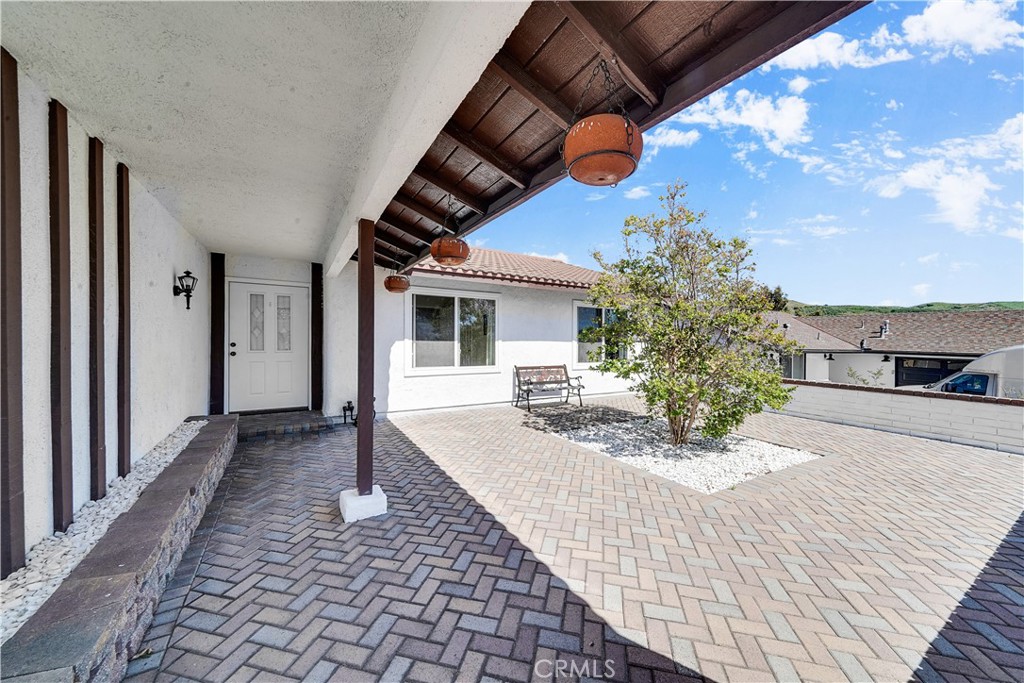 28962 De La Luna Drive