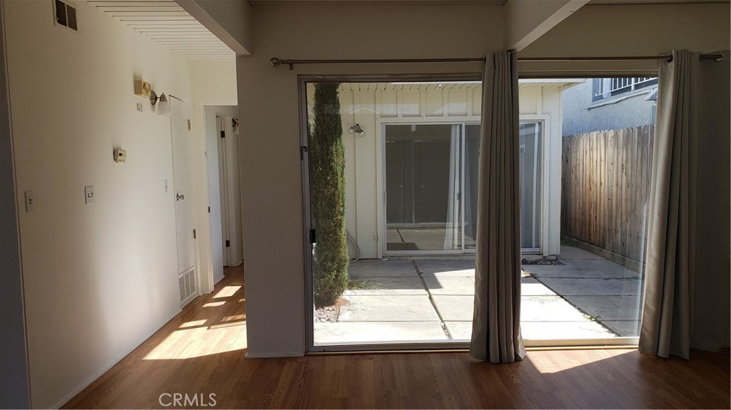 708 Narcissus Avenue