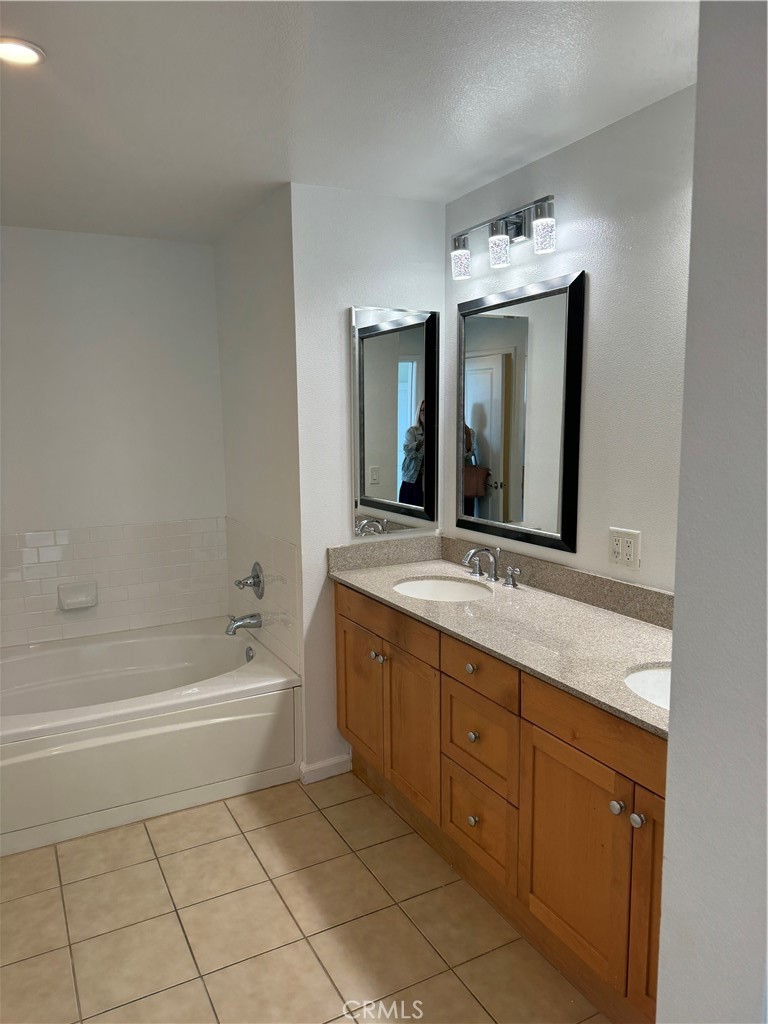 201 E Angeleno Avenue 315