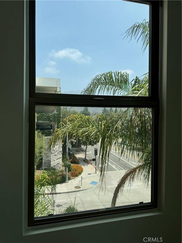 201 E Angeleno Avenue 315