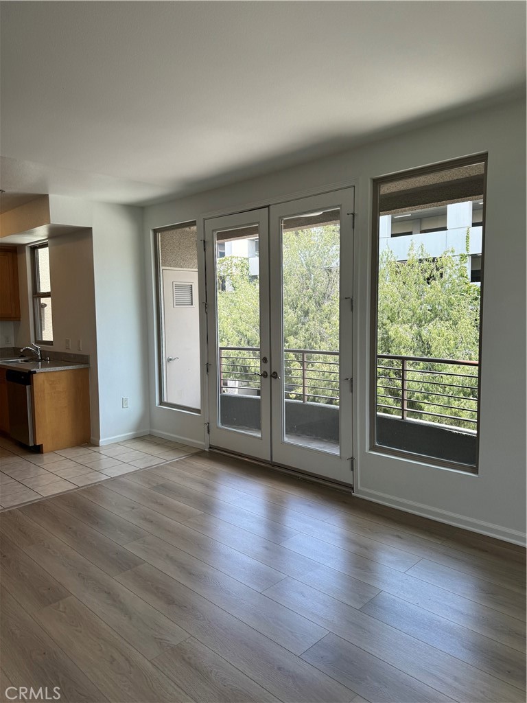 201 E Angeleno Avenue 315