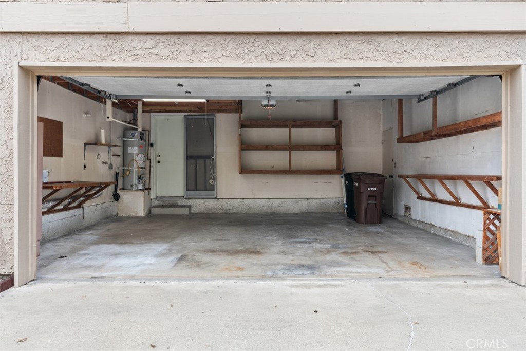 700 E Avenida Magdalena