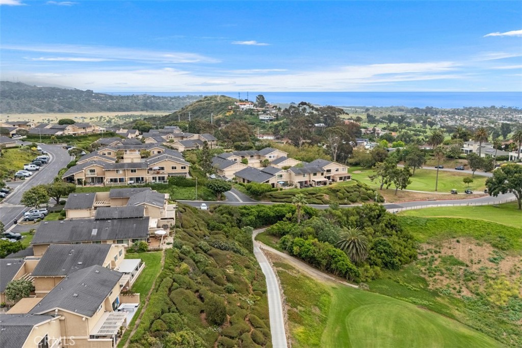 700 E Avenida Magdalena