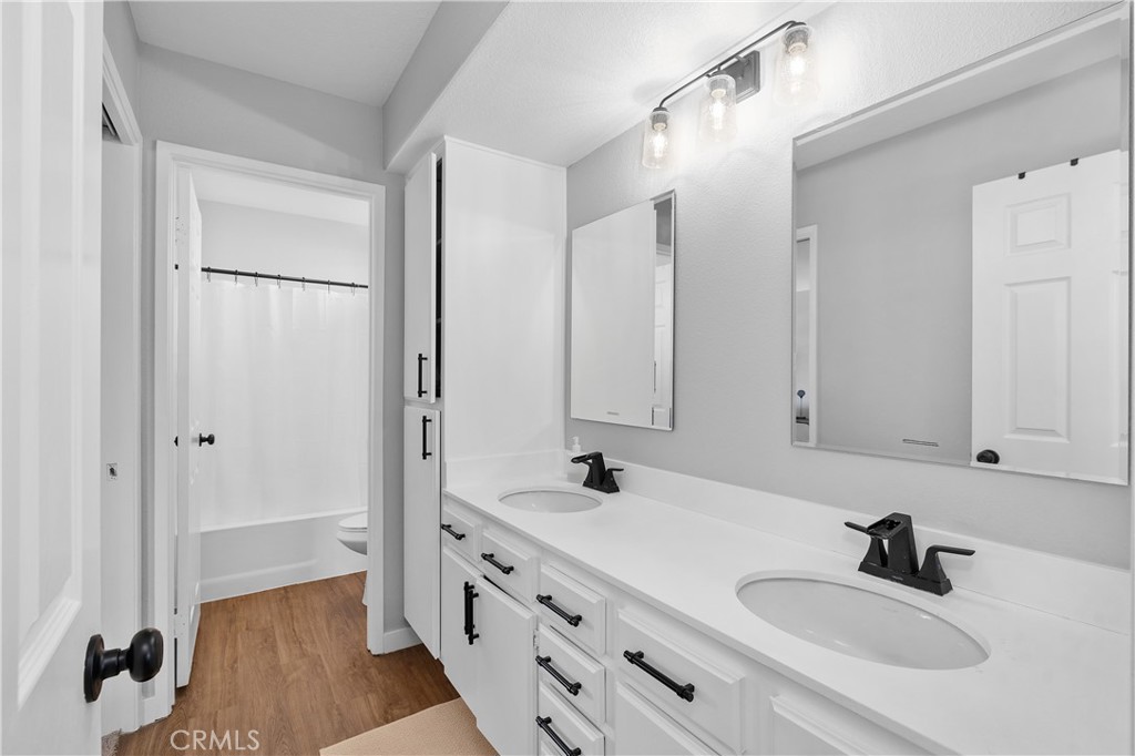 25516 Brownestone Way