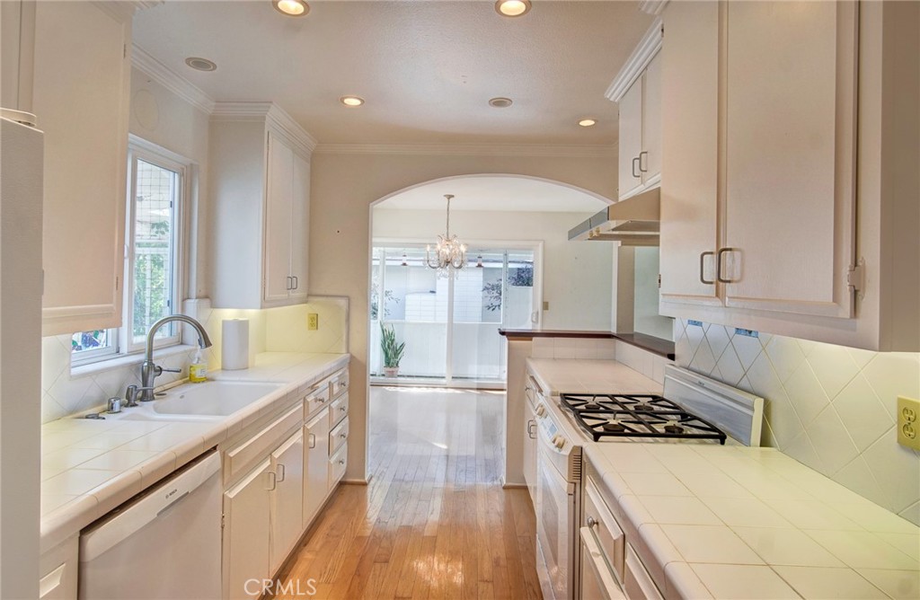 225 Camino San Clemente