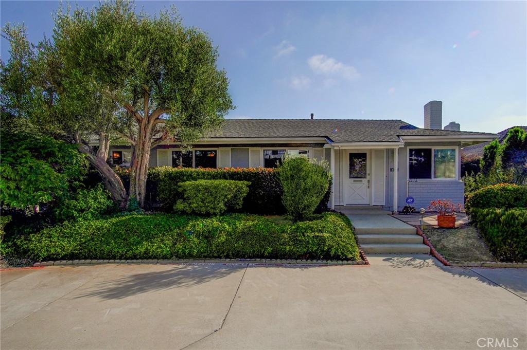 225 Camino San Clemente