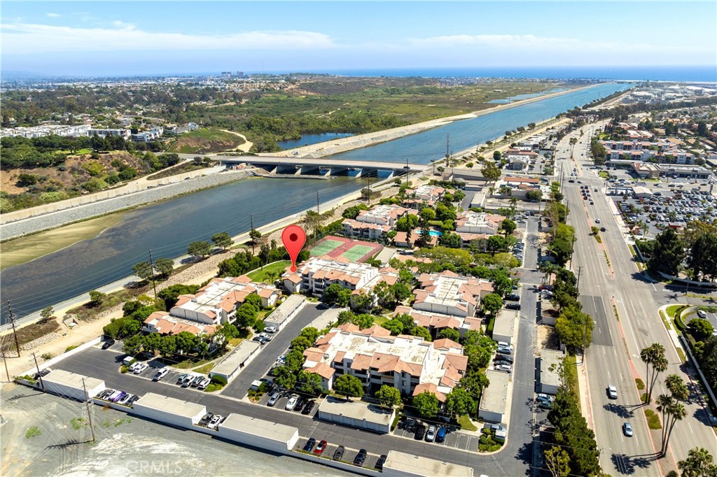 21372 Brookhurst Street 421