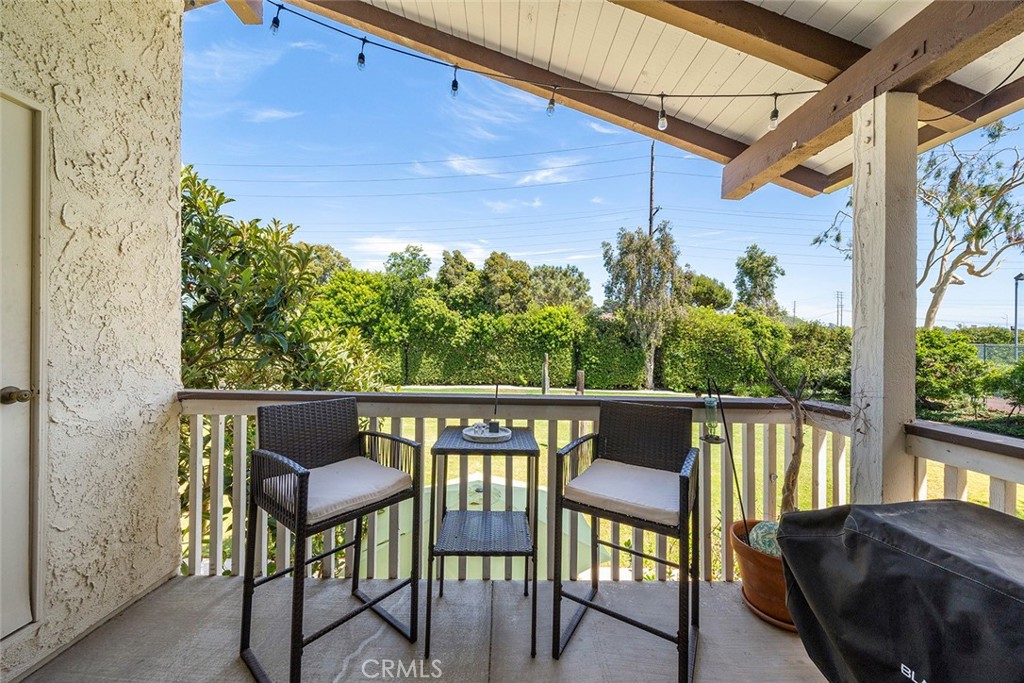 21372 Brookhurst Street 421