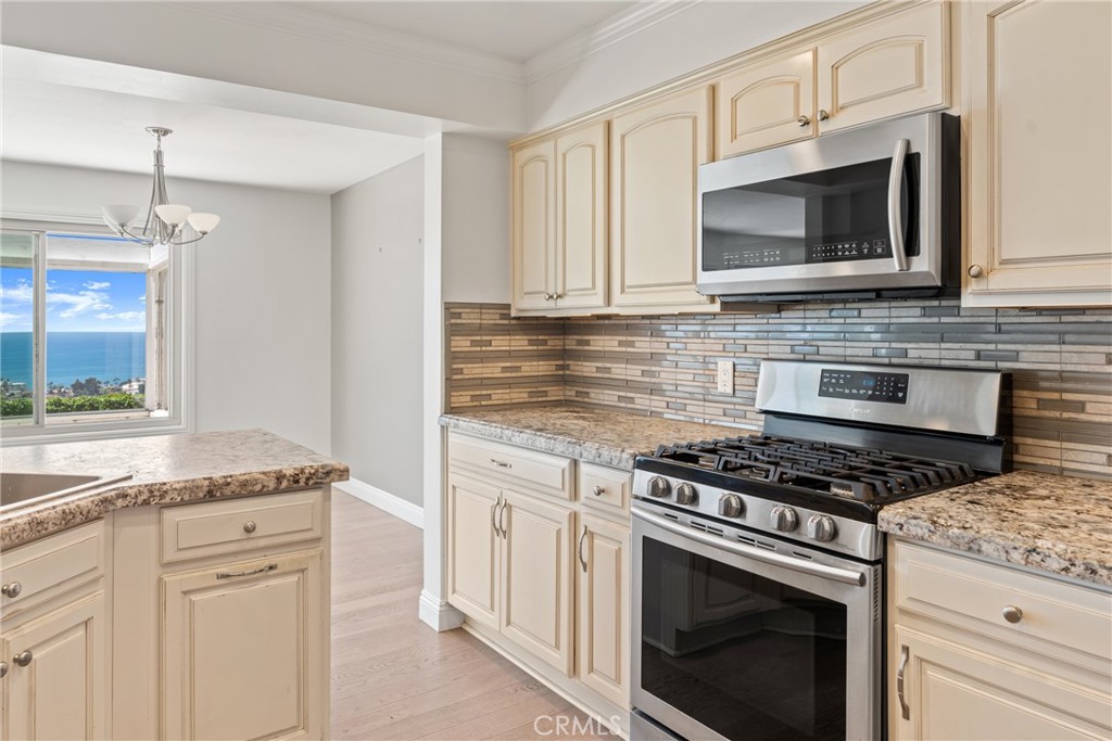 104 91C Calle Patricia