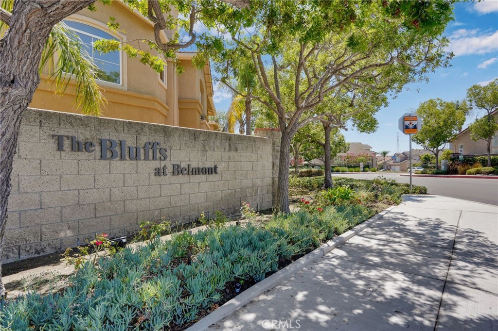 5029 E Tenderrow Place B