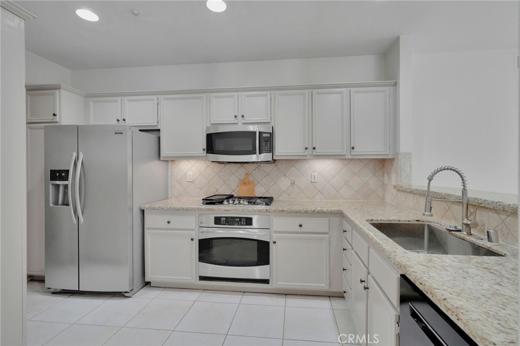 5029 E Tenderrow Place B