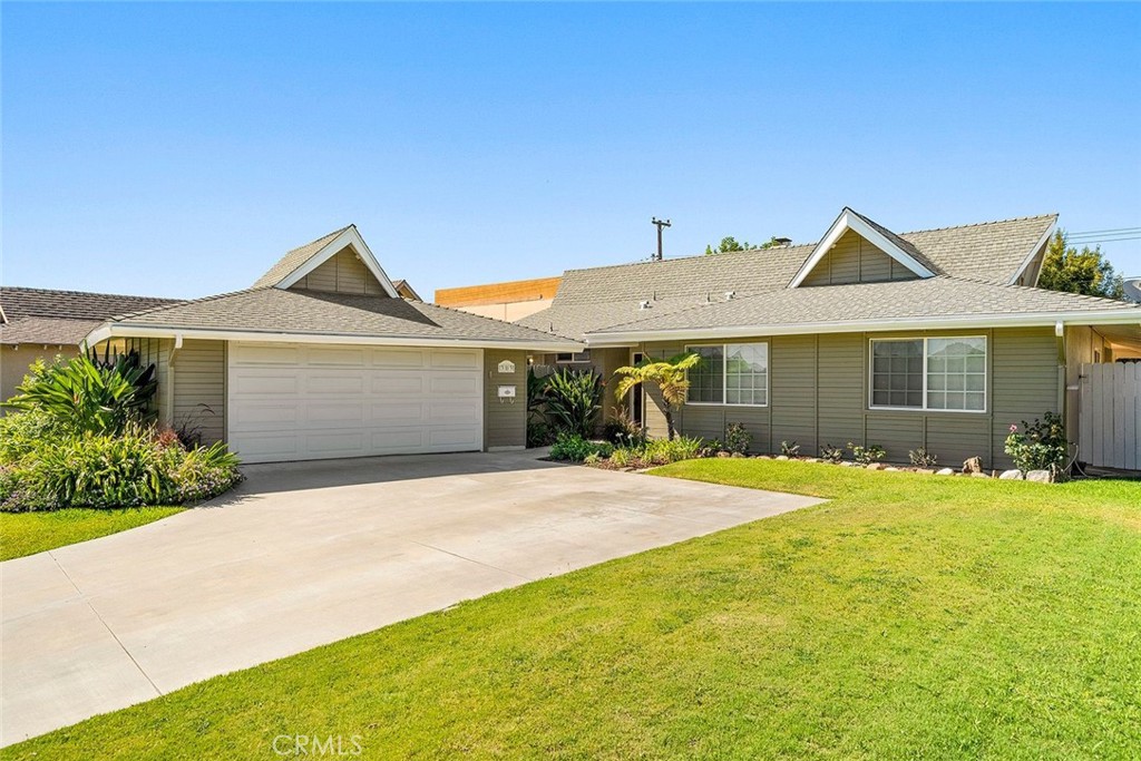 303 E Chestnut Avenue