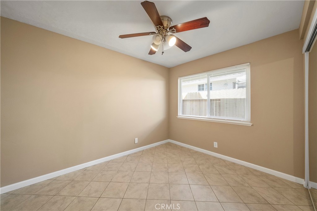 303 E Chestnut Avenue