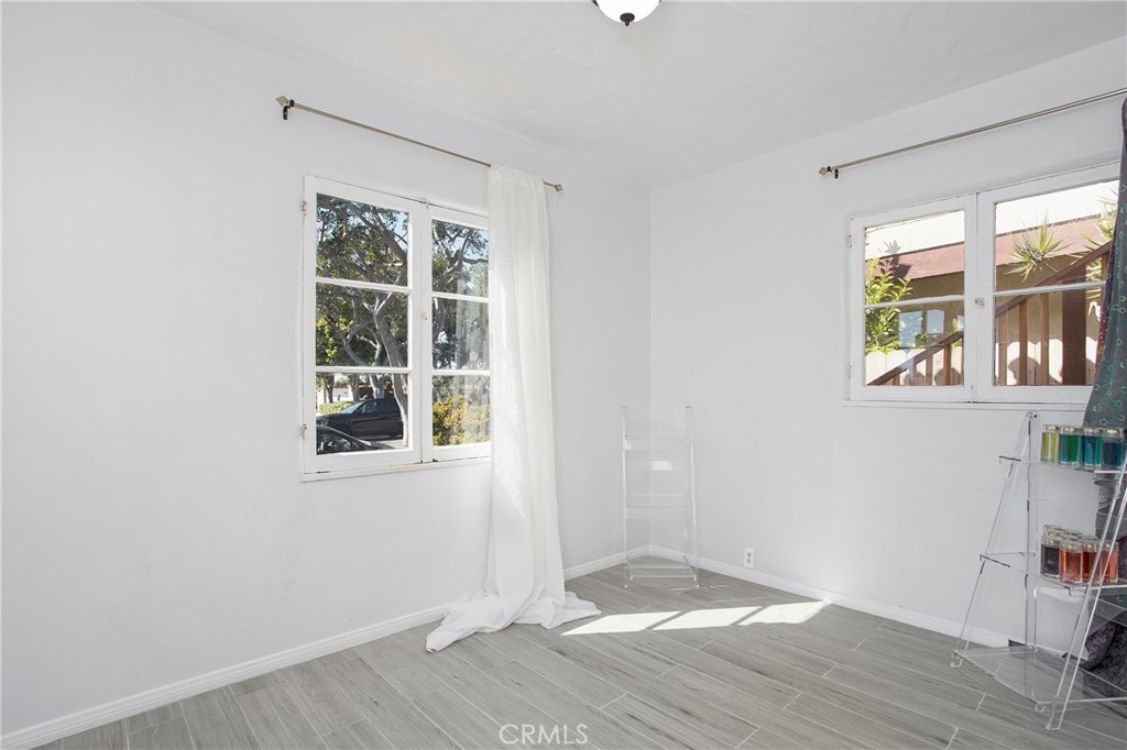 251 Avenida Del Mar C