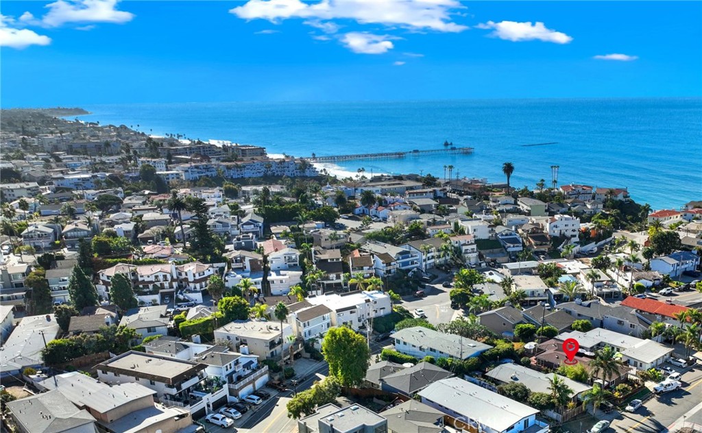 221 Avenida Del Poniente