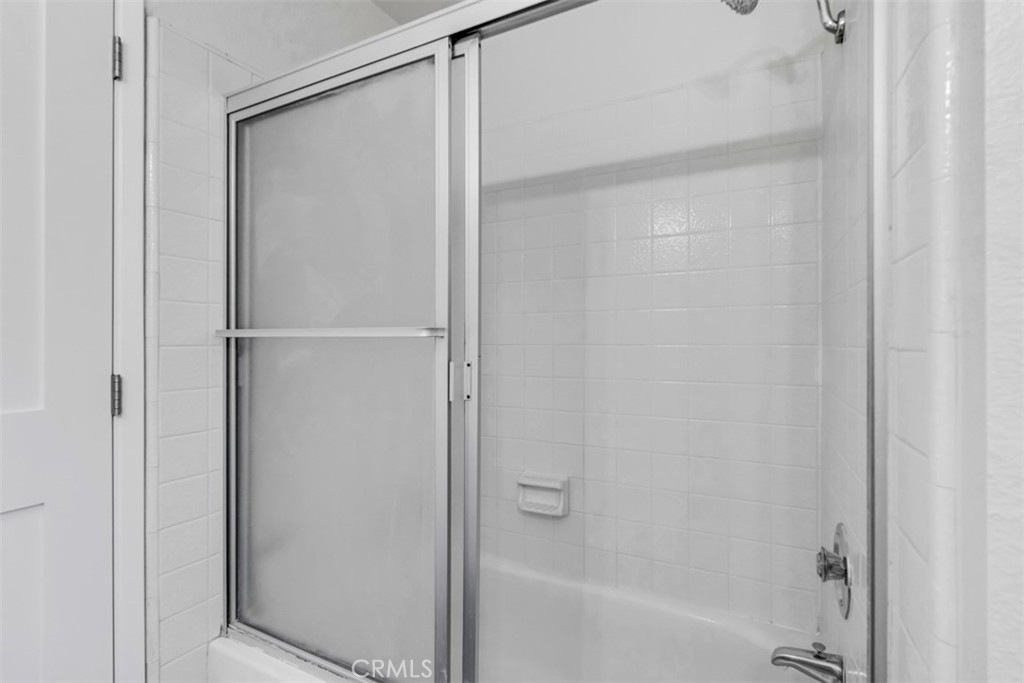 931 kings canyon Road