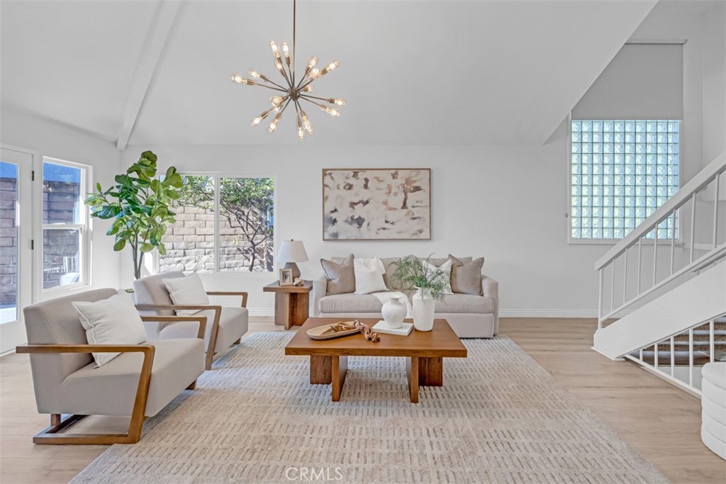 931 kings canyon Road