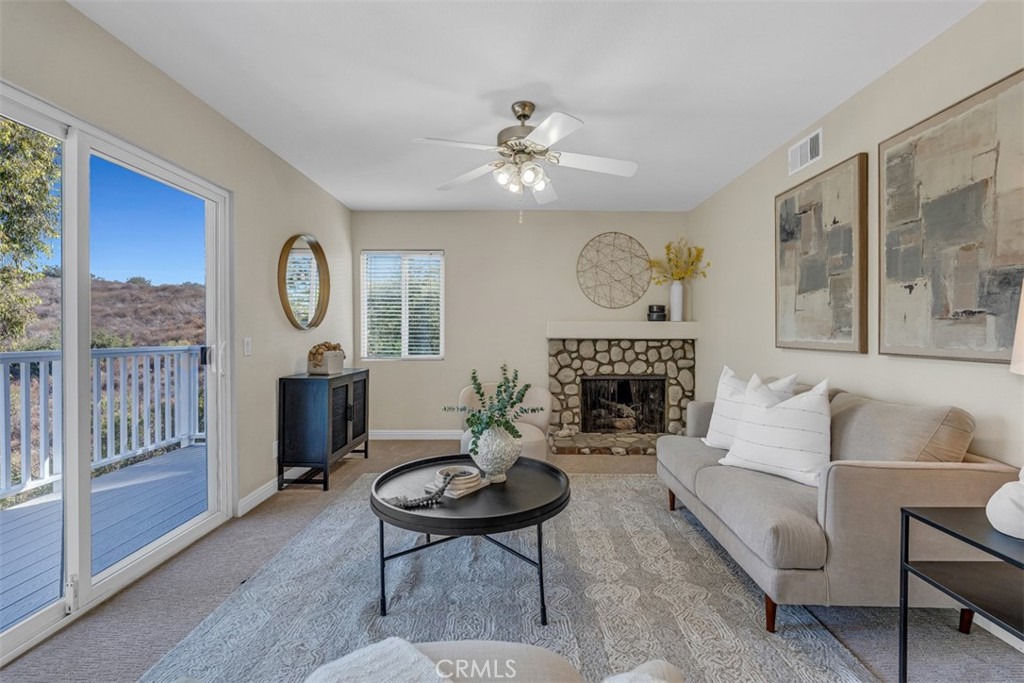 931 kings canyon Road