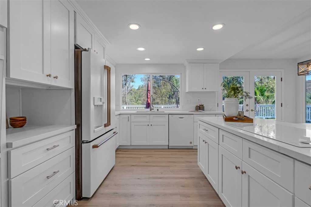 931 kings canyon Road