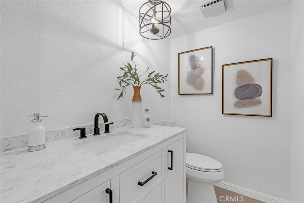 931 kings canyon Road