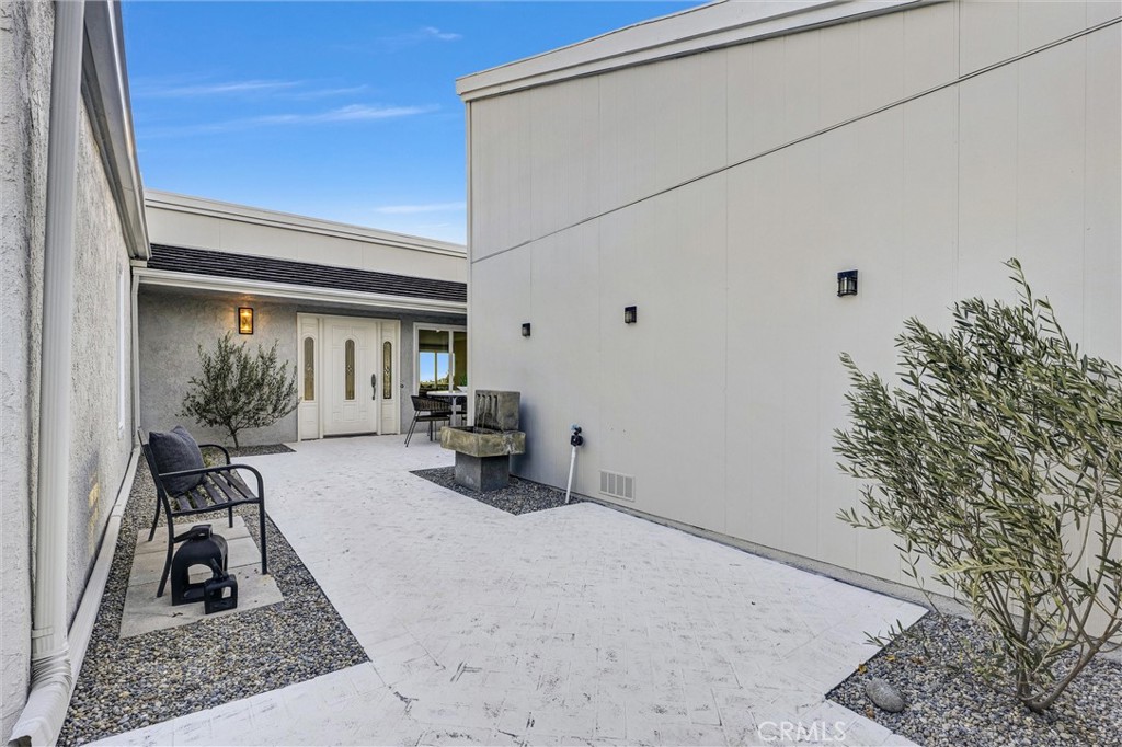 22802 Mantanza Drive