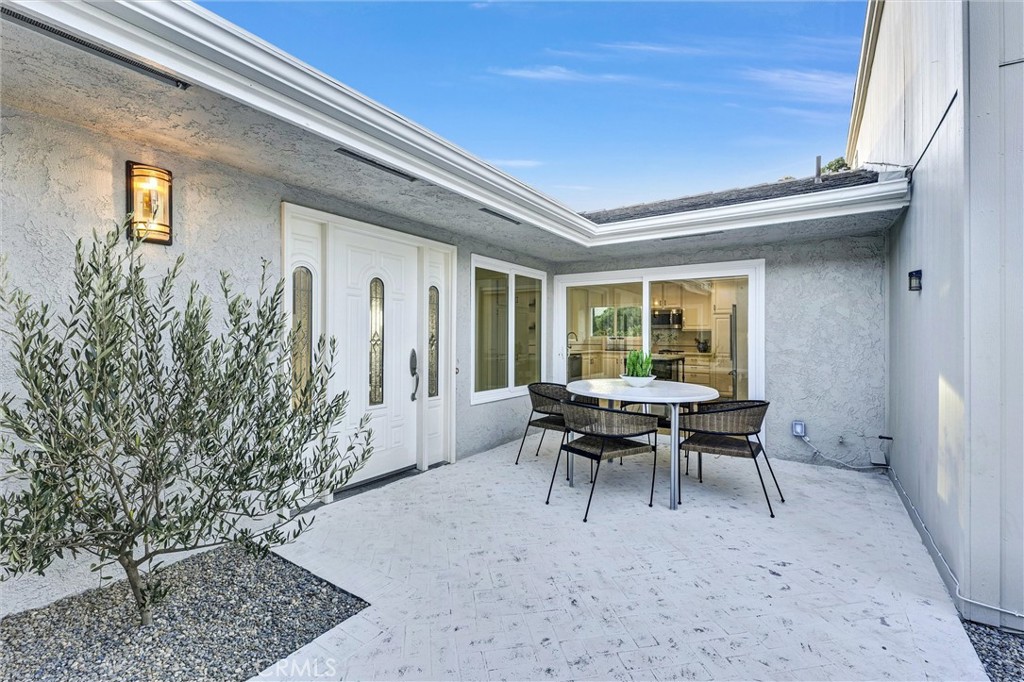 22802 Mantanza Drive