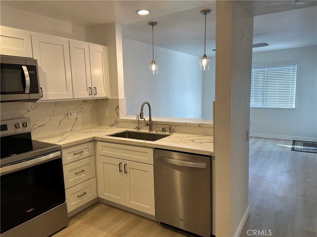 3830 Avenida Del Presidente 9