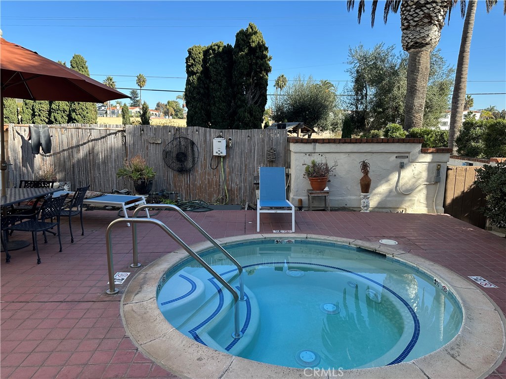 3830 Avenida Del Presidente 9