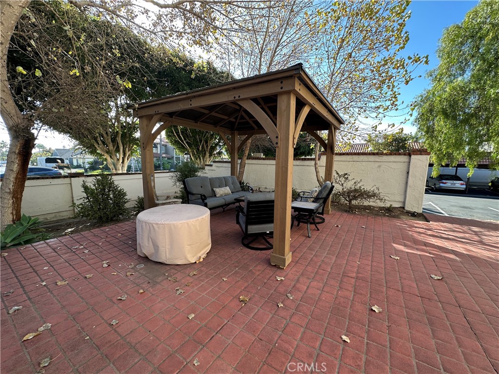 3830 Avenida Del Presidente 9