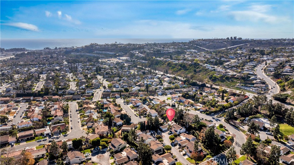 33121 Sandpiper Court