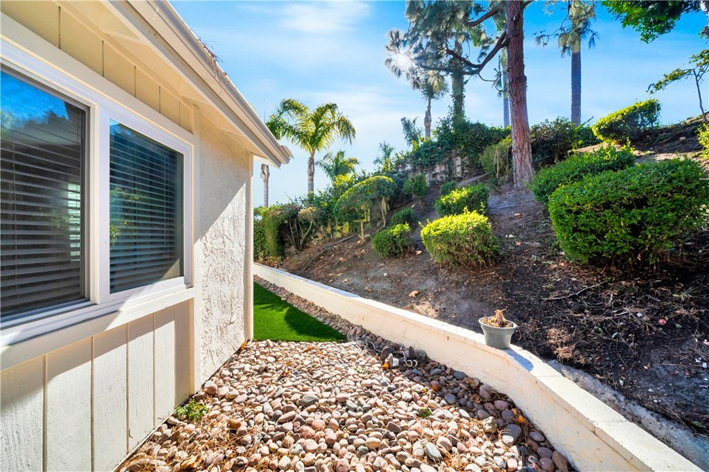 33121 Sandpiper Court