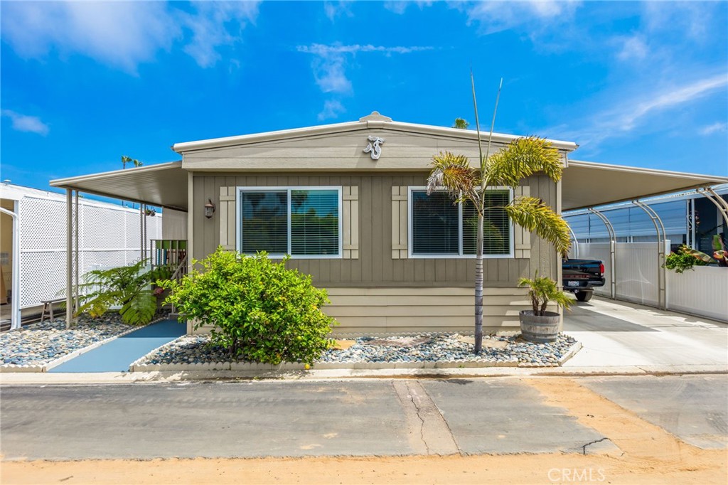 7110 San Luis St. 129