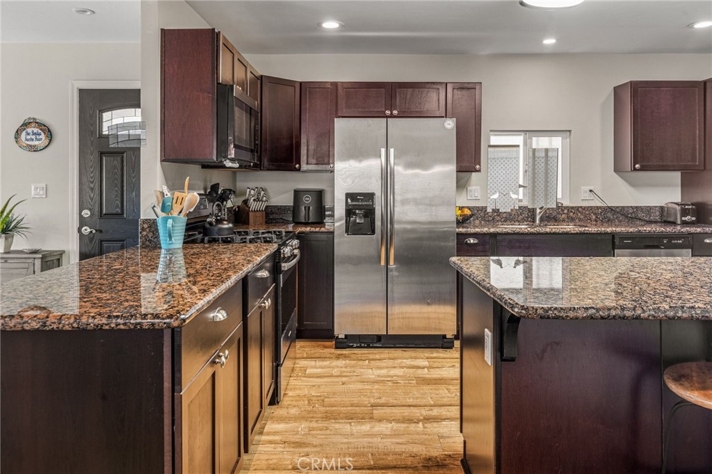 7110 San Luis St. 129