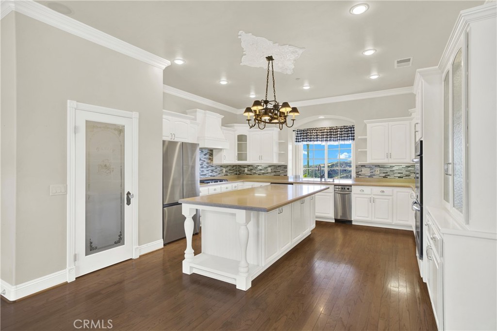 13070 Rancho Heights Road