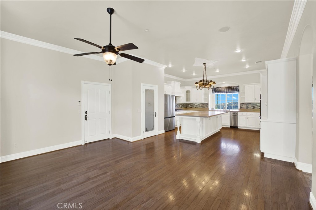 13070 Rancho Heights Road