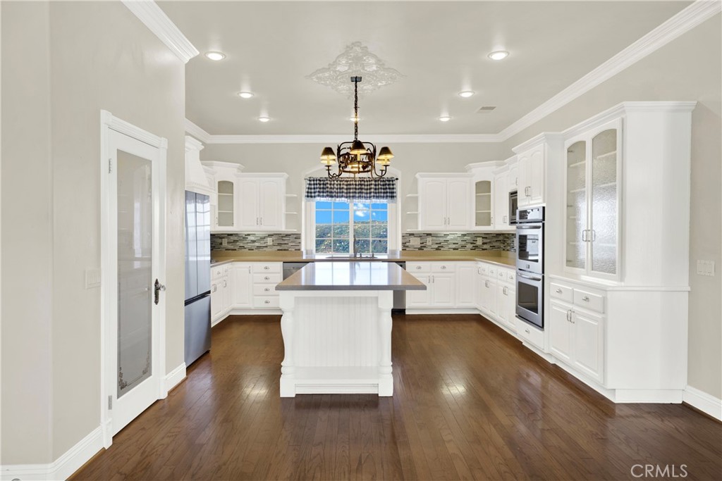 13070 Rancho Heights Road