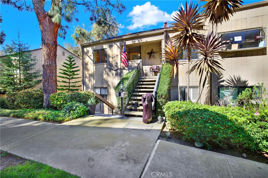 31303 E Nine Drive 34G