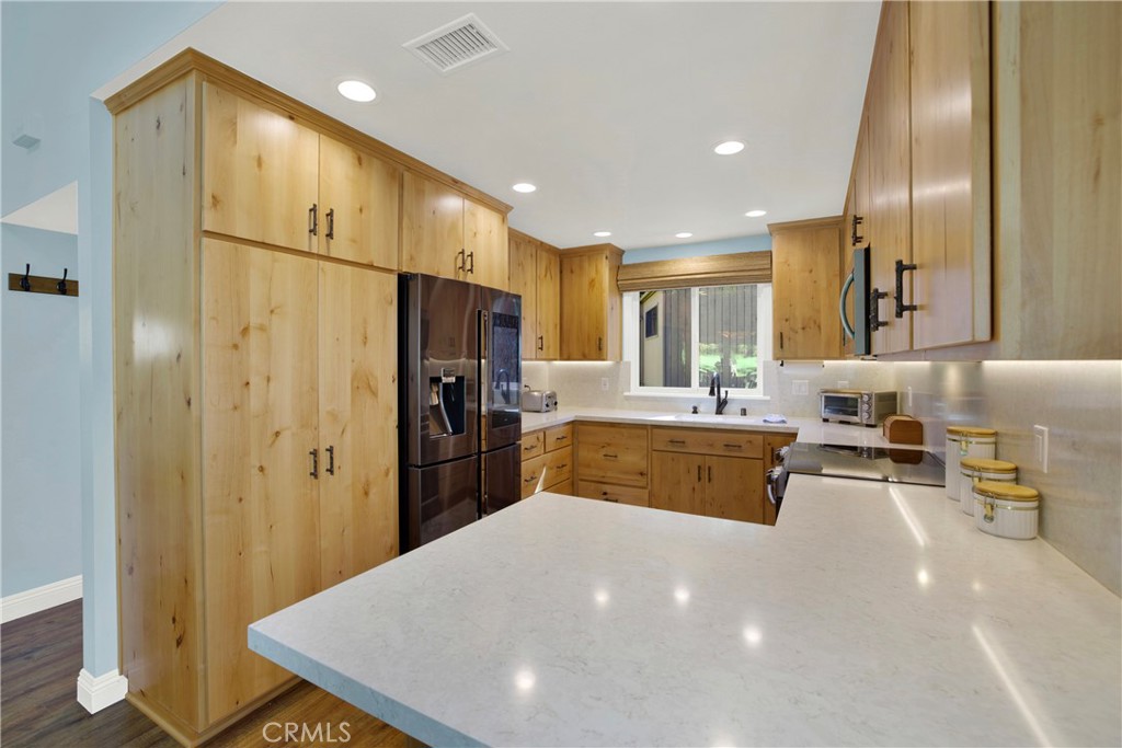 31303 E Nine Drive 34G