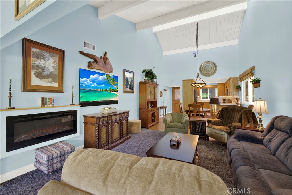 31303 E Nine Drive 34G