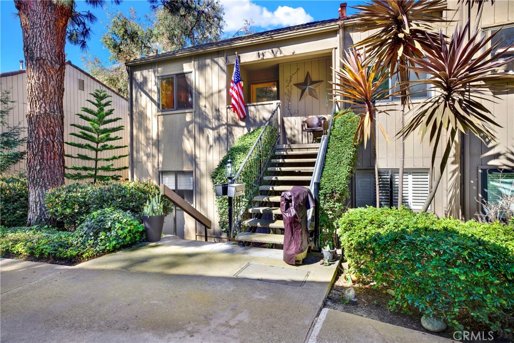 31303 E Nine Drive 34G