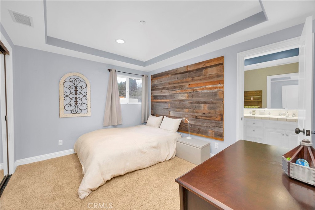 34248 Camino El Molino