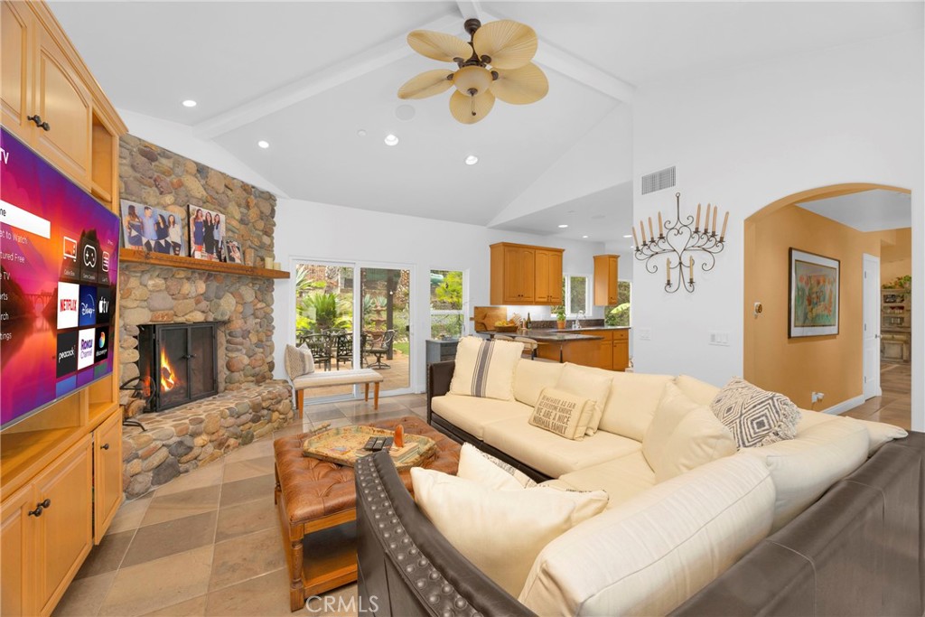 34248 Camino El Molino