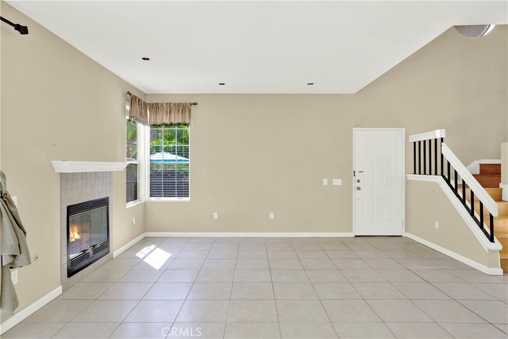 3860 Creststone Place