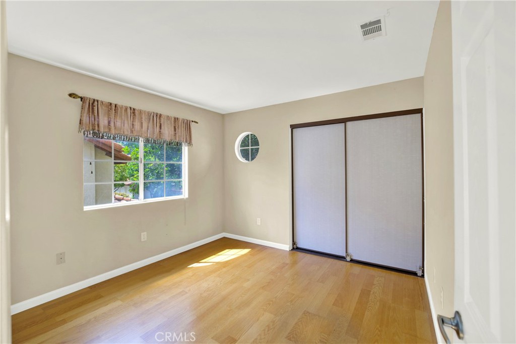 3860 Creststone Place